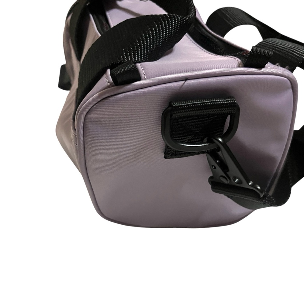 !!SOLD!! FABLETICS LILAC MINI TOTE BAG CROSSBODY PURSE NYLON SHOULDER GYM - Picture 9 of 16